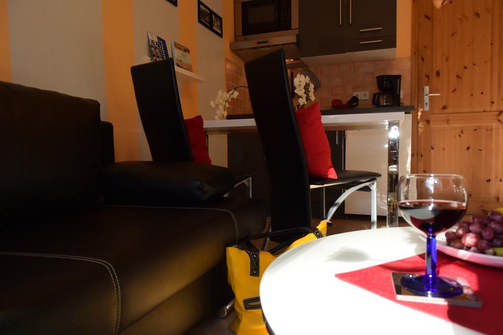 Ferienapartments Urlaub Und Meer Kuehlungsborn Ngoại thất bức ảnh
